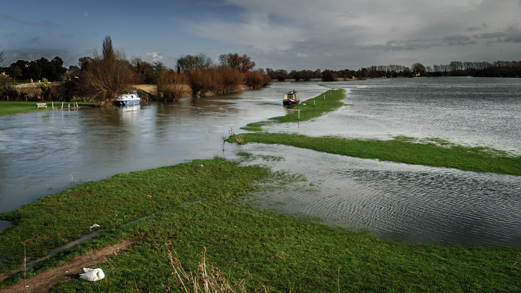 Thames Path, Lechlade